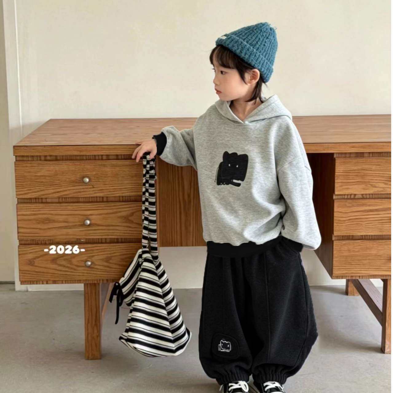 儿童套装秋季新款男女童连帽卫衣套装