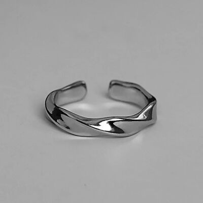 Statement Mobius Rings for Men Silver Color Solid Metal Fing