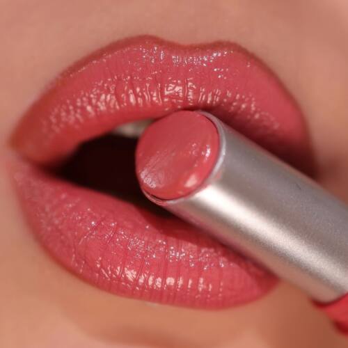 Watery mirror lipstick white not easy to stain the cup water