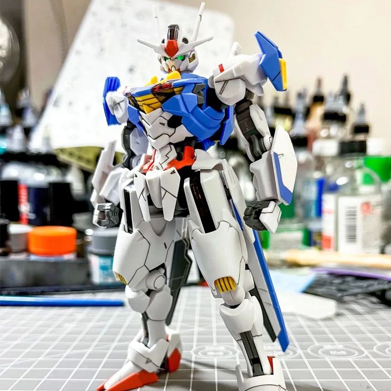 HG Wind Spirit 1/144 Unicorn Babatos Red Heretic Model Handm - 实物图