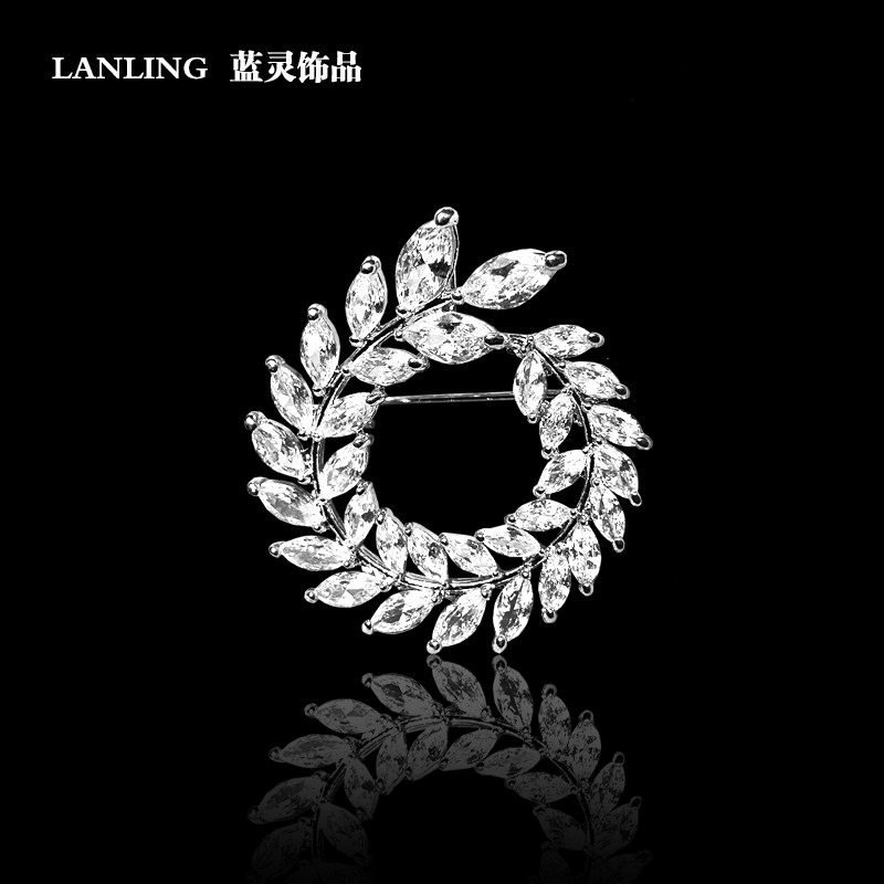 胸针女ins潮个性时尚水晶气质胸花别针明星同款西装外套百搭配饰,饰品/流行首饰/时尚饰品新,胸针,淘宝优惠券,粉丝福利购,淘宝优惠卷