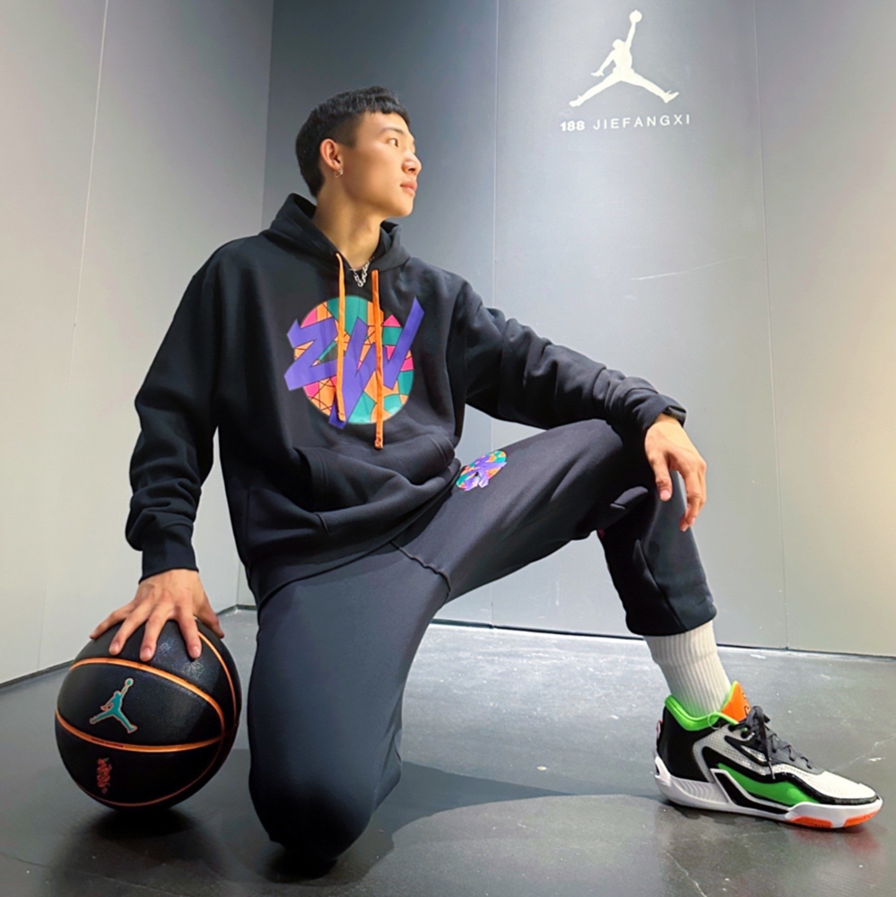 JORDAN ZION男子运动休闲加绒保暖印花针织连帽卫衣 FD2391-010,运动服/休闲服装,运动卫衣/套头衫,淘宝优惠券,粉丝福利购,淘宝优惠卷