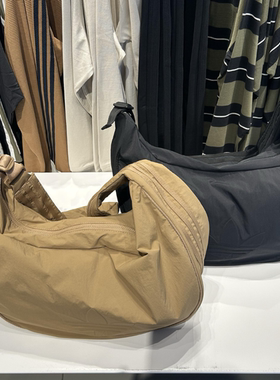 adidas阿迪达斯三叶草运动风斜挎包女腋下包可调节单肩包JX4075