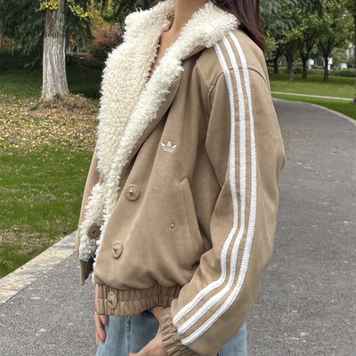 阿迪达斯三叶草蛇年新年款女羊羔绒保暖毛领棉服外套JL8438 8439