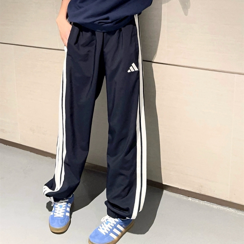 Adidas阿迪达斯男女款梭织速干经典三条纹宽松休闲运动长裤KA8351