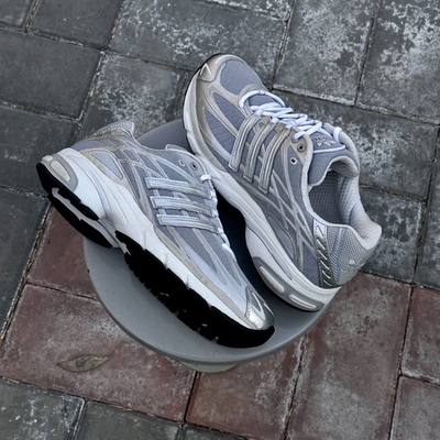 复古透气跑步鞋男女同款