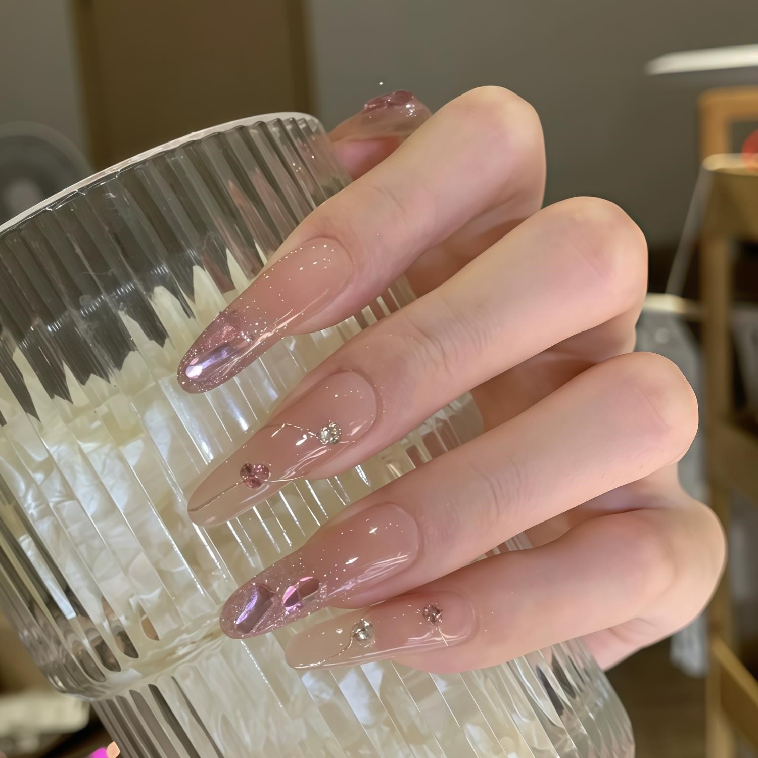 纯手工定制美甲裸色美甲新娘婚礼婚纱照粉色穿戴甲孕妇高级可拆卸