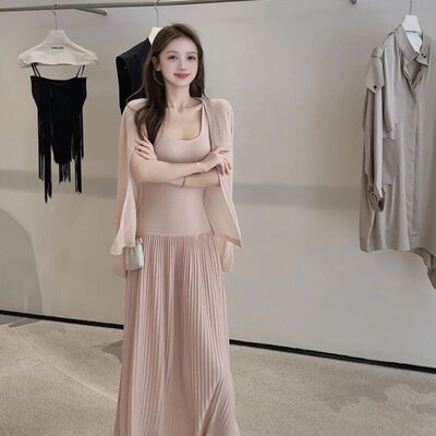 Madofit麻豆1640 天丝桑蚕丝精致无袖背心连衣裙