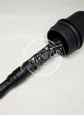 奔驰M271 W204 W211 C180 C200 E200 E260机油格盖 机油滤芯盖