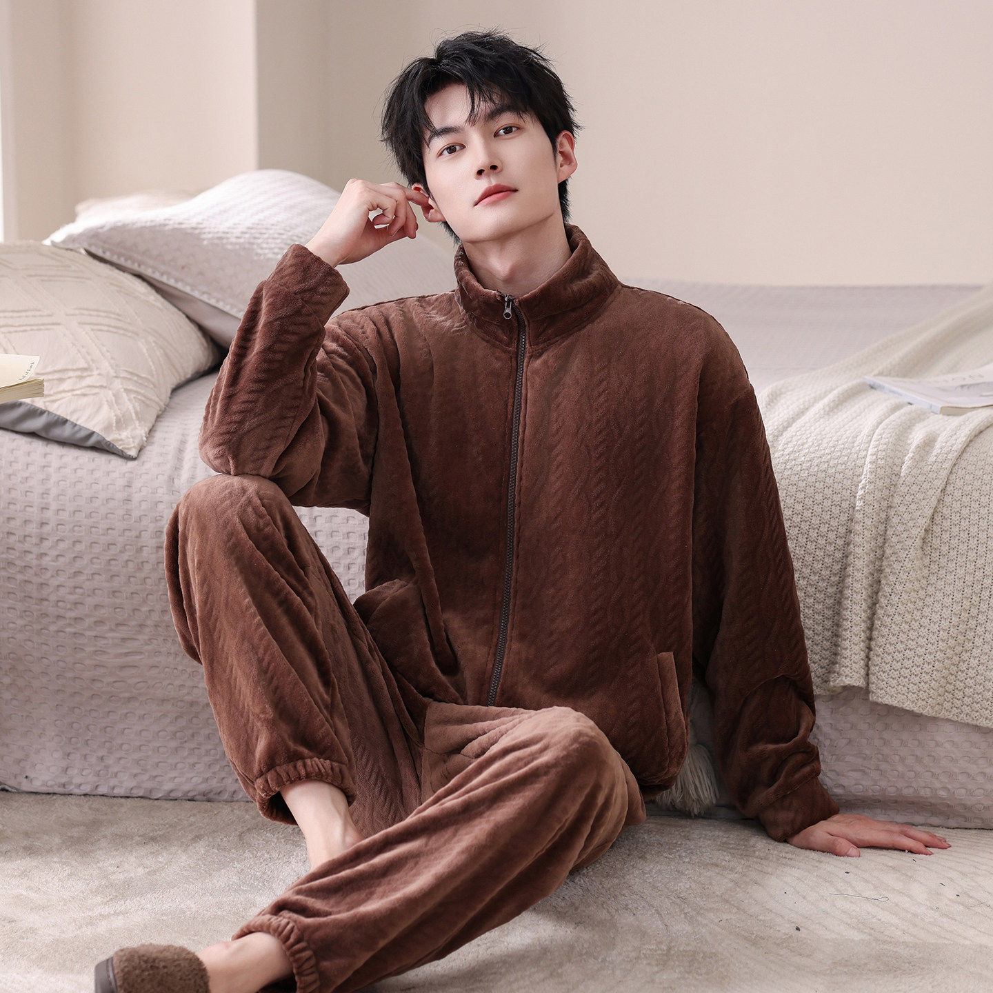 加厚保暖珊瑚绒男士睡衣大码宽松可外穿男款法兰绒冬款家居服套装