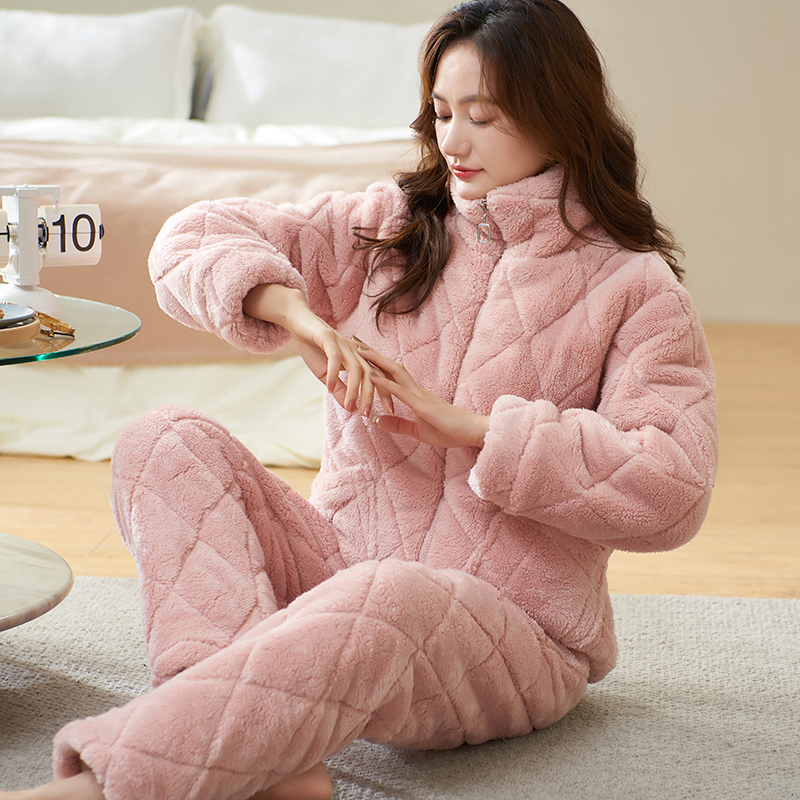 珊瑚绒夹棉加厚棉袄睡衣女