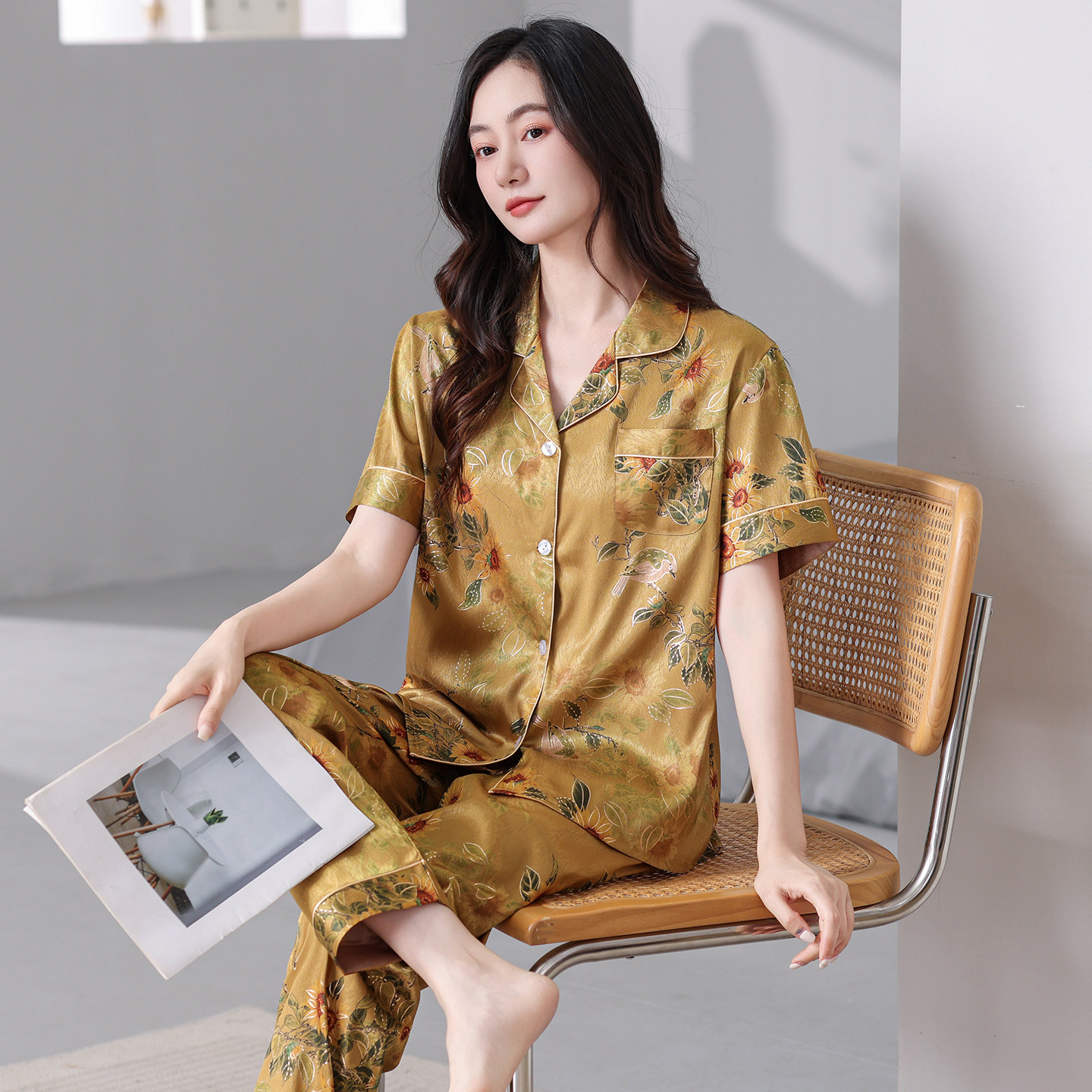 冰丝睡衣女夏季2026新款短袖长裤薄款中年妈妈夏款丝绸家居服套装
