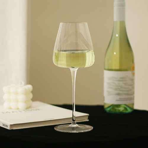 可杯中醒酒凹底红酒杯