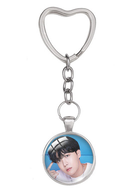 BTS 心形钥匙圈防弹少年团钥匙扣可爱时光宝石钥匙链周边挂件