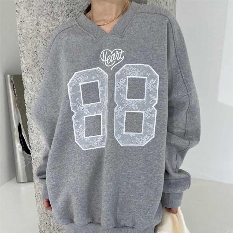 春款韩国东大门ins可爱日系蕾丝贴布刺绣字母V领运动卫衣宽松女