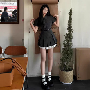 2026款 超好看miu系穿搭收腰显瘦a字型女短裙子学院风波点设计女装
