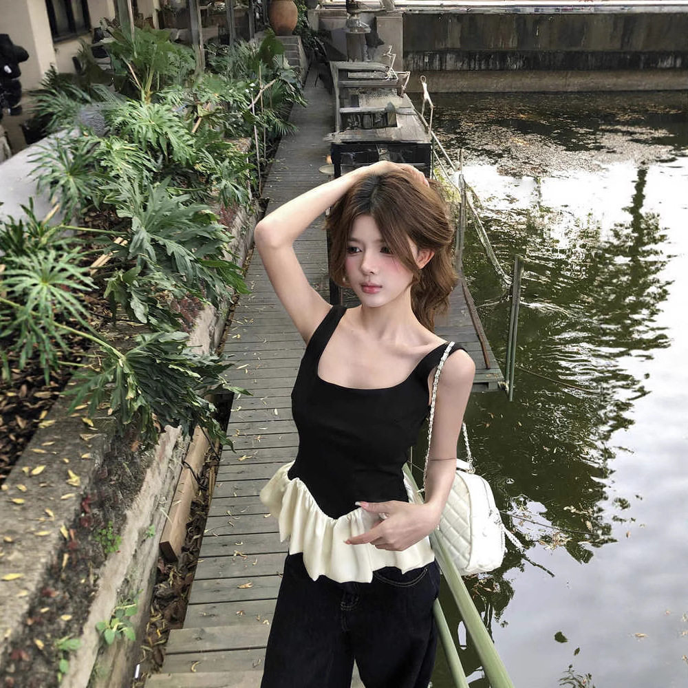 纯欲性感荷花边吊带背心女2025夏季新款设计感小众无袖短款上衣