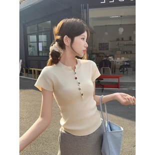 毛针织衫 2025新款 高级感纽扣短袖 女夏季 显瘦正肩上衣 短款 t恤修身
