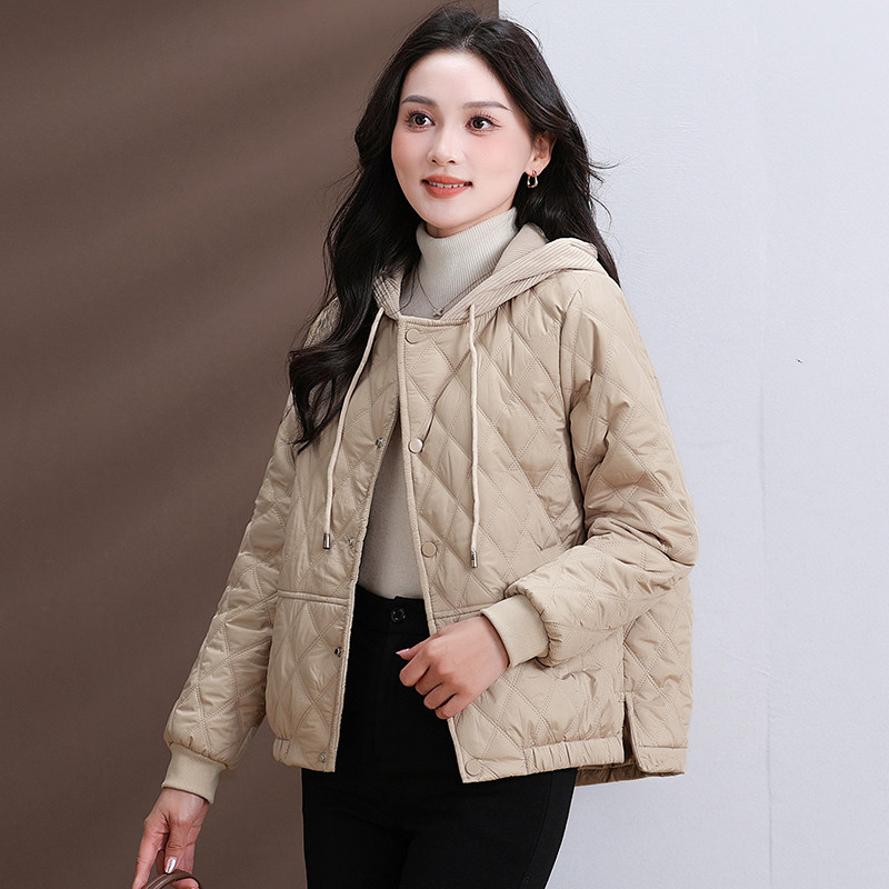 秋冬季连帽短款棉服女时尚休闲轻薄小个子棉衣外套宽松大码小棉袄