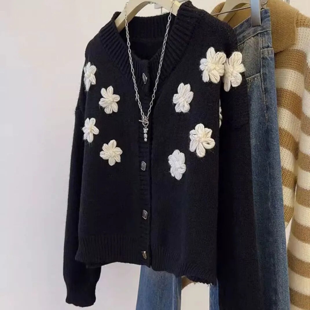 大码胖MM复古小香风花朵毛衣女秋冬2-300斤宽松针织开衫长袖外套