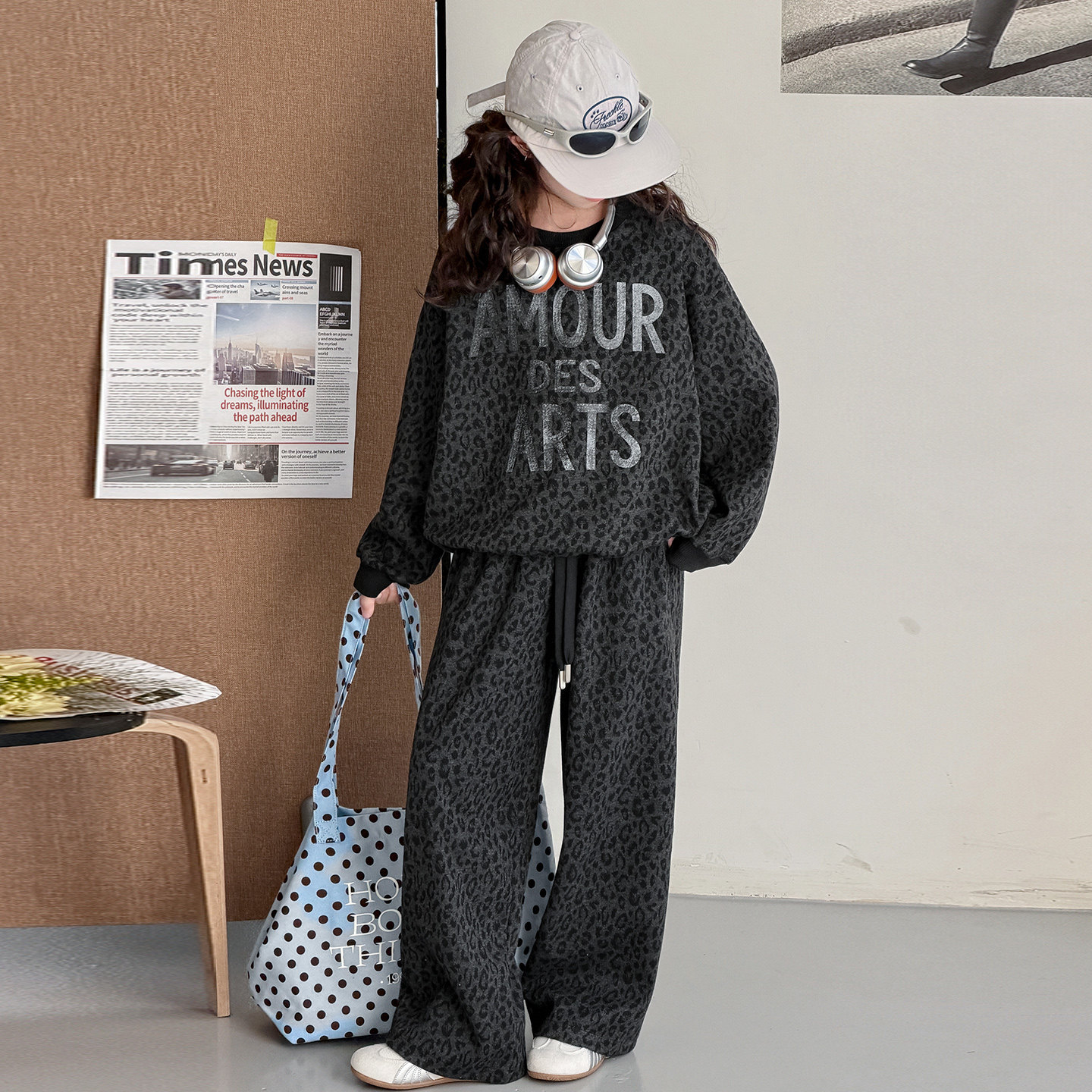 女童冬装豹纹加厚卫衣卫裤两件套2026新款中大童保暖韩版运动套装