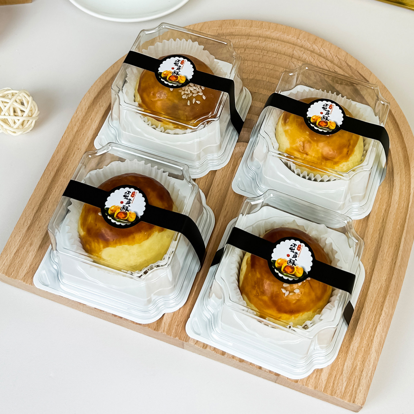 瑞莎蛋黄酥包装盒单个装中秋节雪媚娘袋礼盒冰皮盒月饼托吸塑盒子