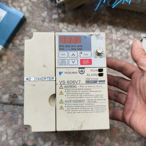 适用变频器VS-606V7，CIMR-V7AT22P2，带数议价