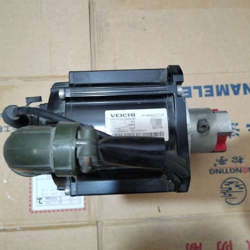 适用VEICHI伺服电机，伟创伺服电机：VM7-M13A-1R0议价
