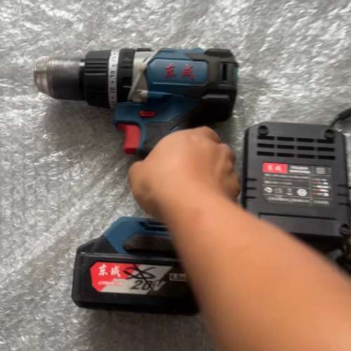适用东成 DCJZ03-13  无刷重型锂电钻， 一机一电一议价