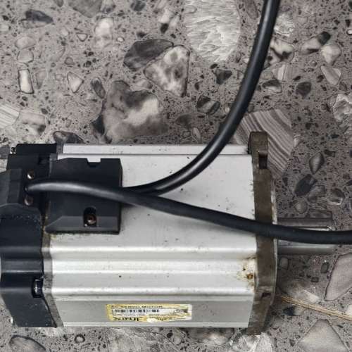 适用XINJE伺服电机，型号MS5S-80STE-CS032议价