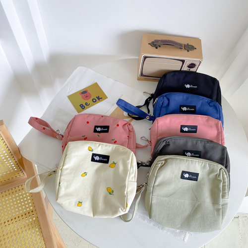 婴儿尿不湿收纳袋外出奶瓶奶粉