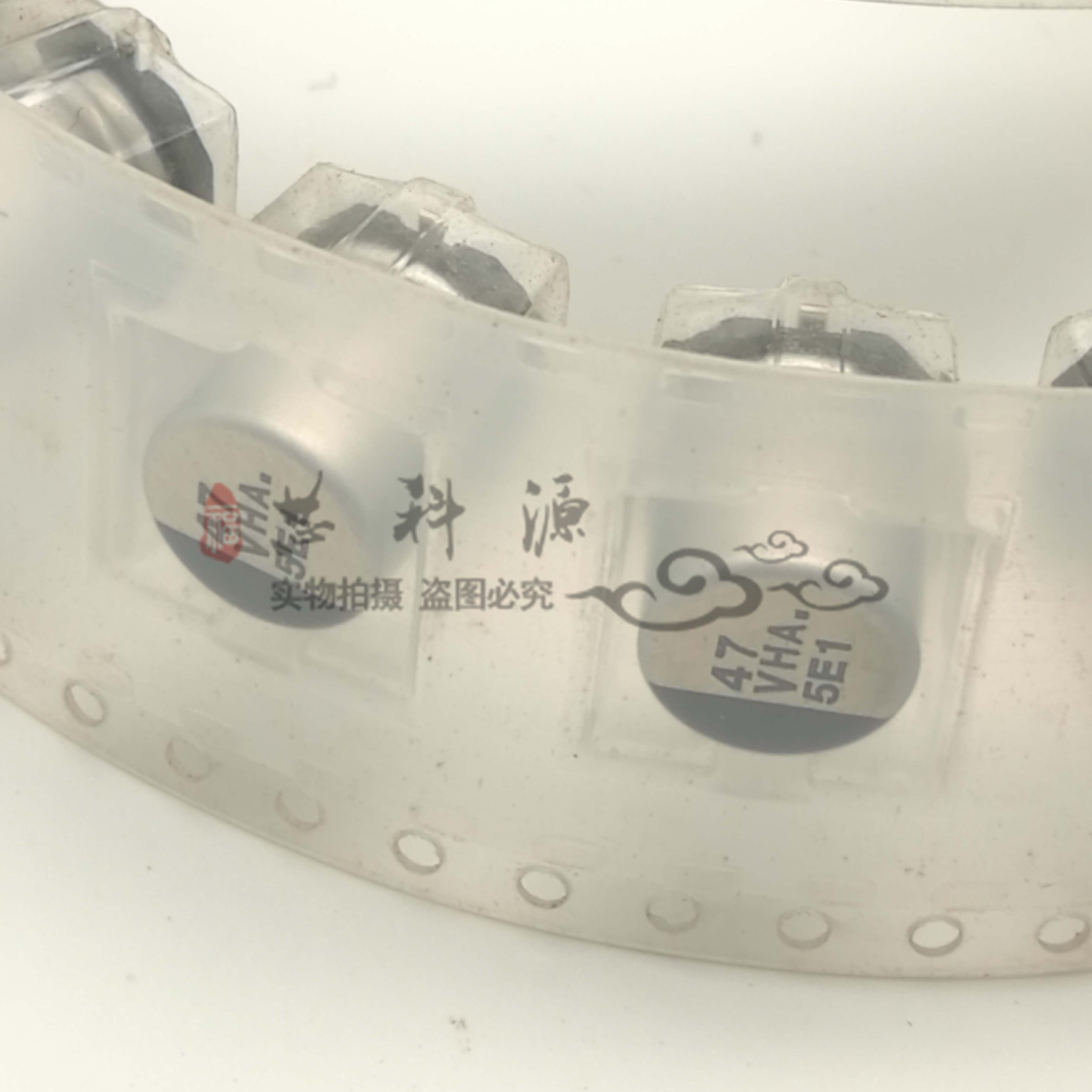 EEEHA1V470P 松下贴片铝电解电容  35V47UF  VHA 47 8x10.2 35V