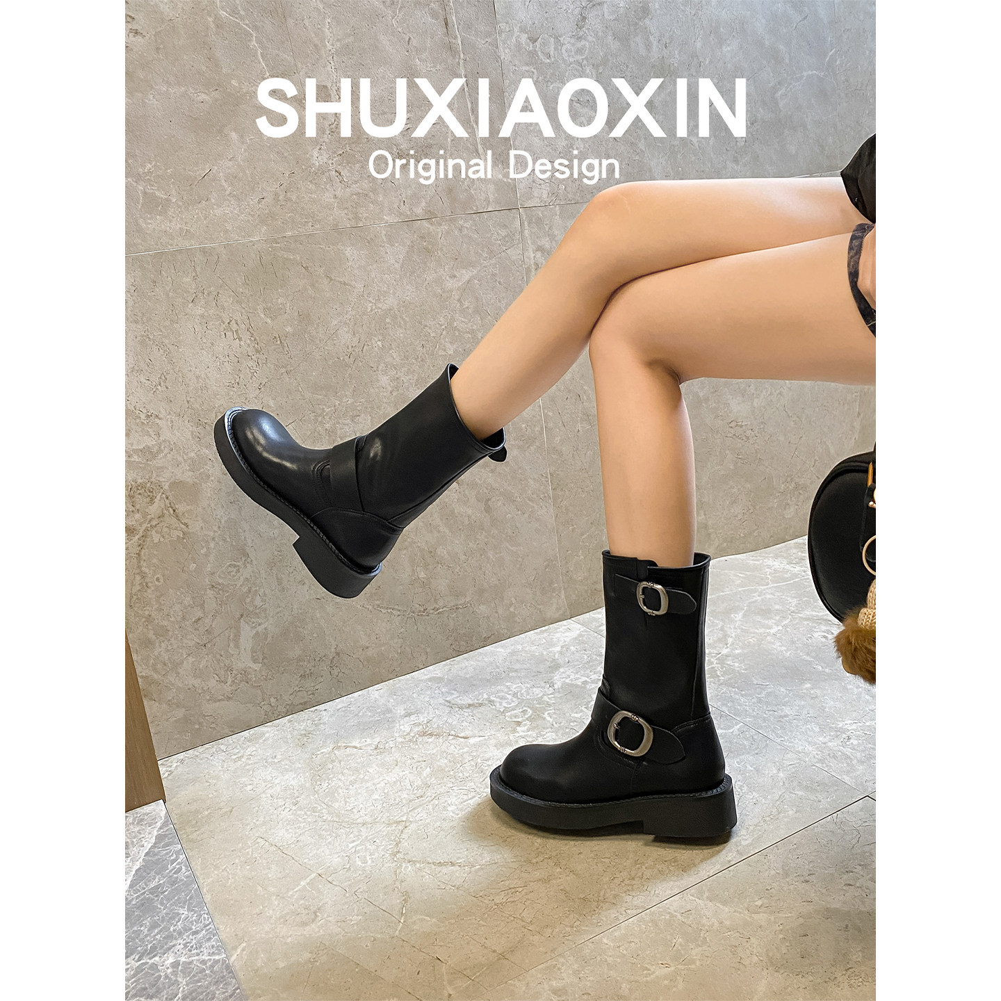 韩版皮带扣机车靴女2026秋冬黑色圆头厚底粗跟短靴日常百搭骑士靴
