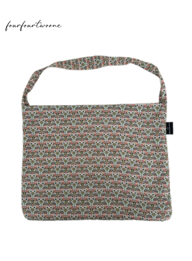 fourfourtwoone春夏慵懒松弛碎花草莓与鸟包包挎包布袋子单肩包