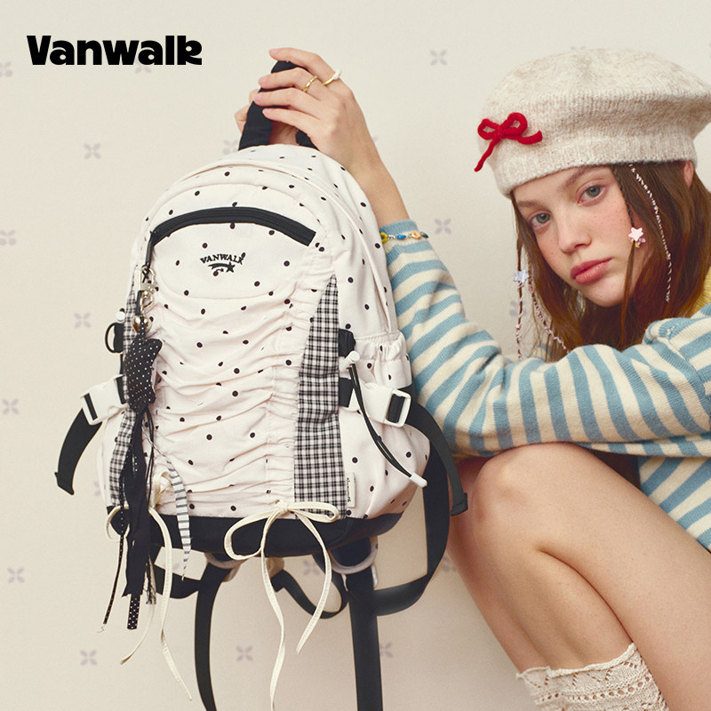 VANWALK/出走学生高颜值波点书包