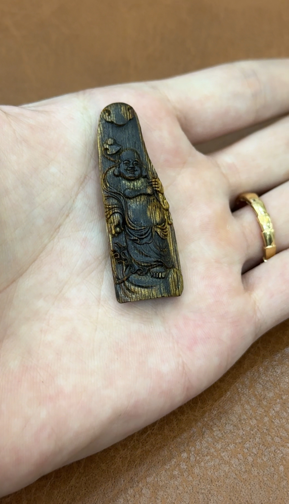 越南芽庄白奇楠沉香沉水级吊坠规整挂件牌子弥勒佛棋楠5克