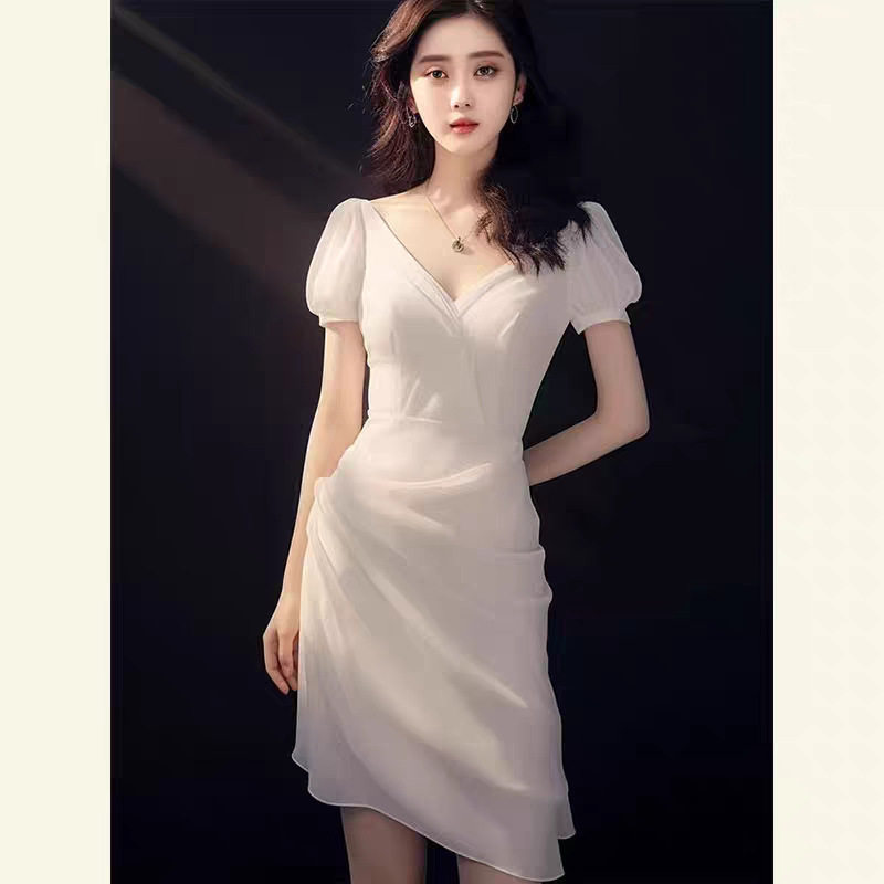 小个子A字裙气质收腰女神范高级感法式白色连衣裙子女夏2025新款