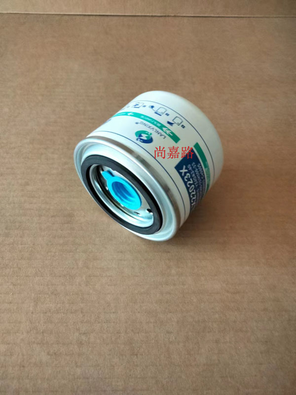 适配南京依维柯跃进超越C300油滤C500机油滤芯机油格滤清器索菲姆