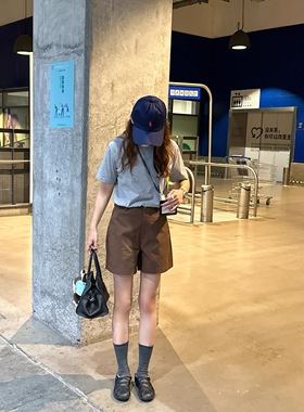叮叮自制 美式复古咖色短裤女夏2025新款休闲夏季薄款显瘦直筒裤