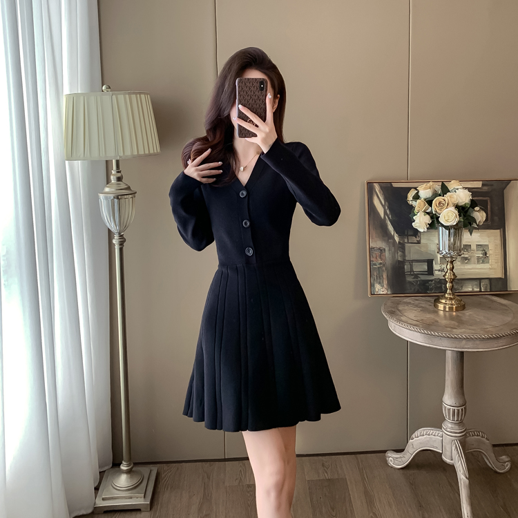 小香风针织连衣裙女秋季高级感