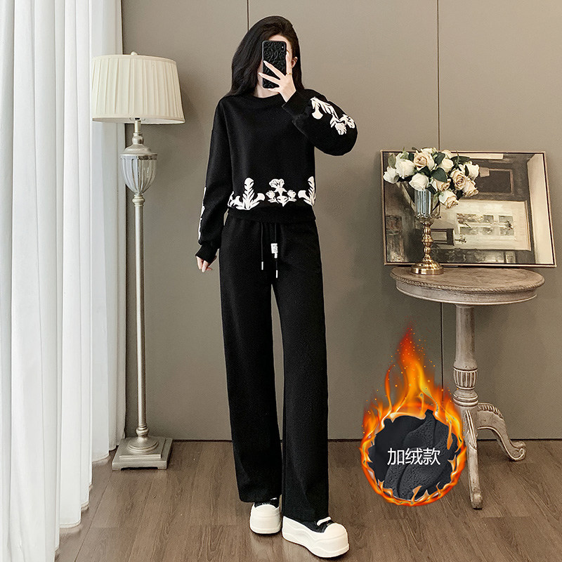 黑色刺绣运动休闲套装女秋冬加绒加厚卫衣阔腿裤两件套高级感显瘦