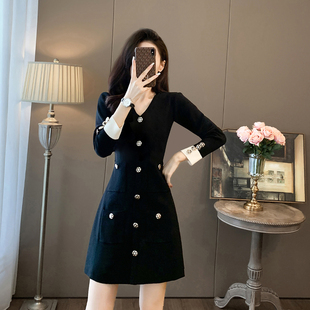 小香风秋冬季v领长袖针织连衣裙收腰A字裙通勤气质内搭赫本小黑裙