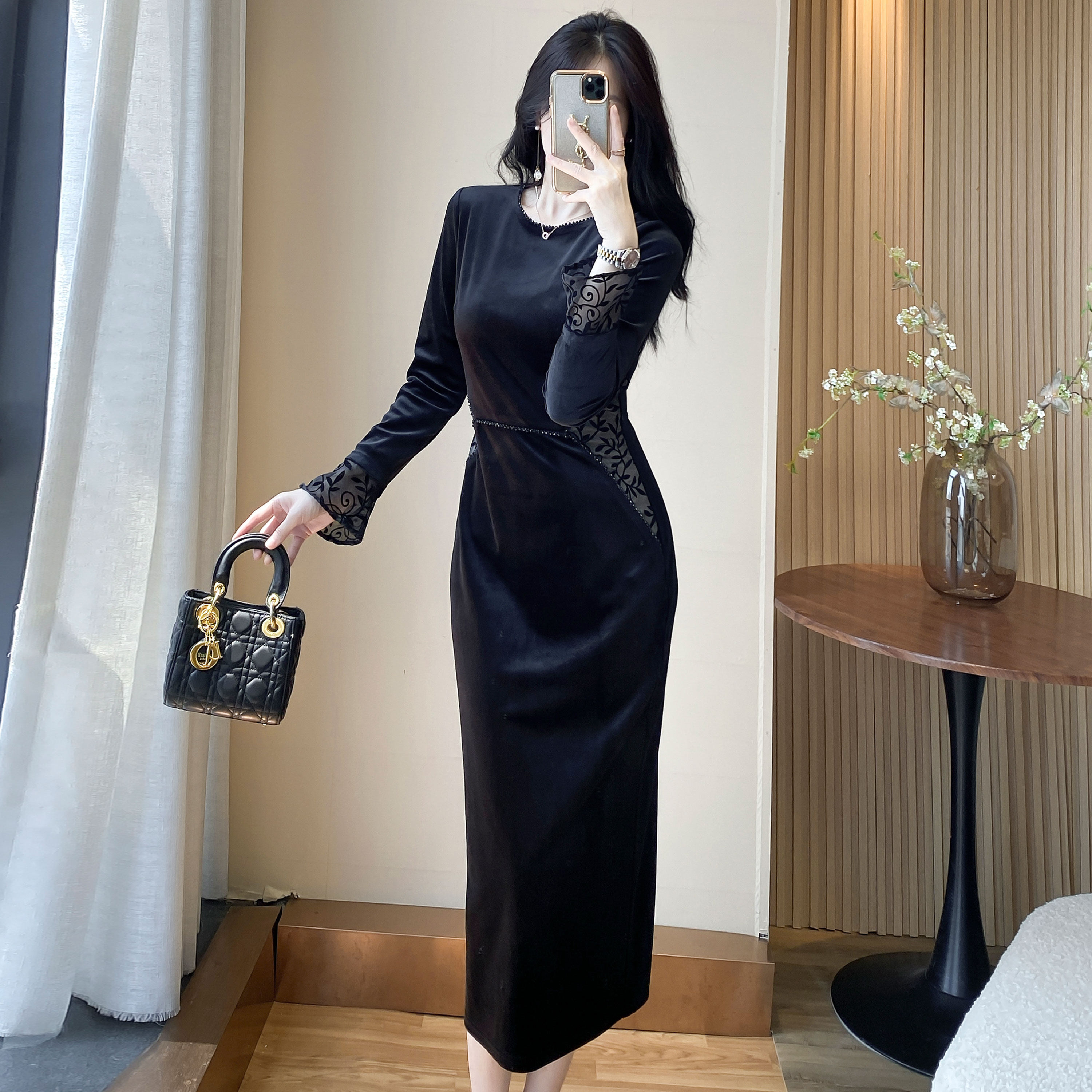 圆领收腰显瘦性感连衣裙女装