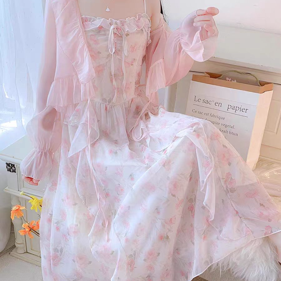高级感甜美雪纺碎花长裙2026新款法式粉色吊带连衣裙装女夏