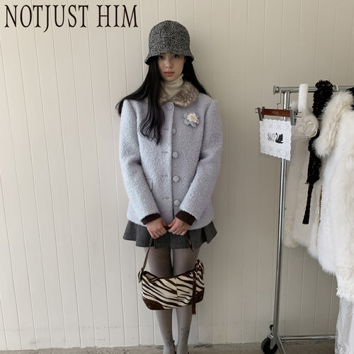 花筏NOTJUSTHIM《冬日絮语》浅蓝羊毛圈圈呢织小圆领西装外套