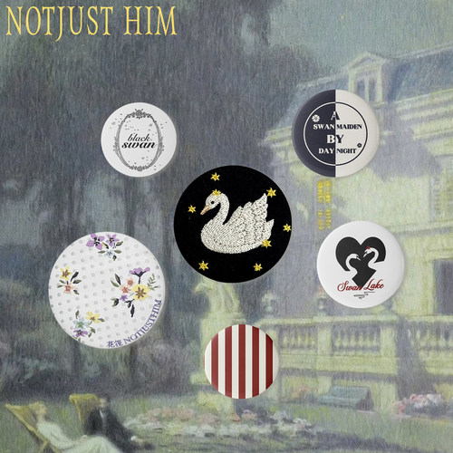 花筏NOTJUSTHIM 《Grace Club》天鹅湖刺绣原创定制复古徽章