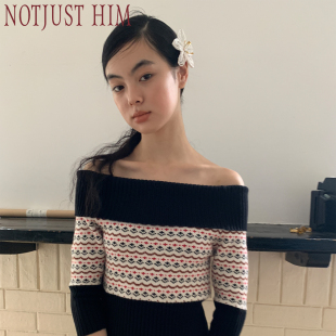 花筏NOTJUSTHIM《Lily’s Theme》费尔岛花纹舒适不扎一字肩毛衣
