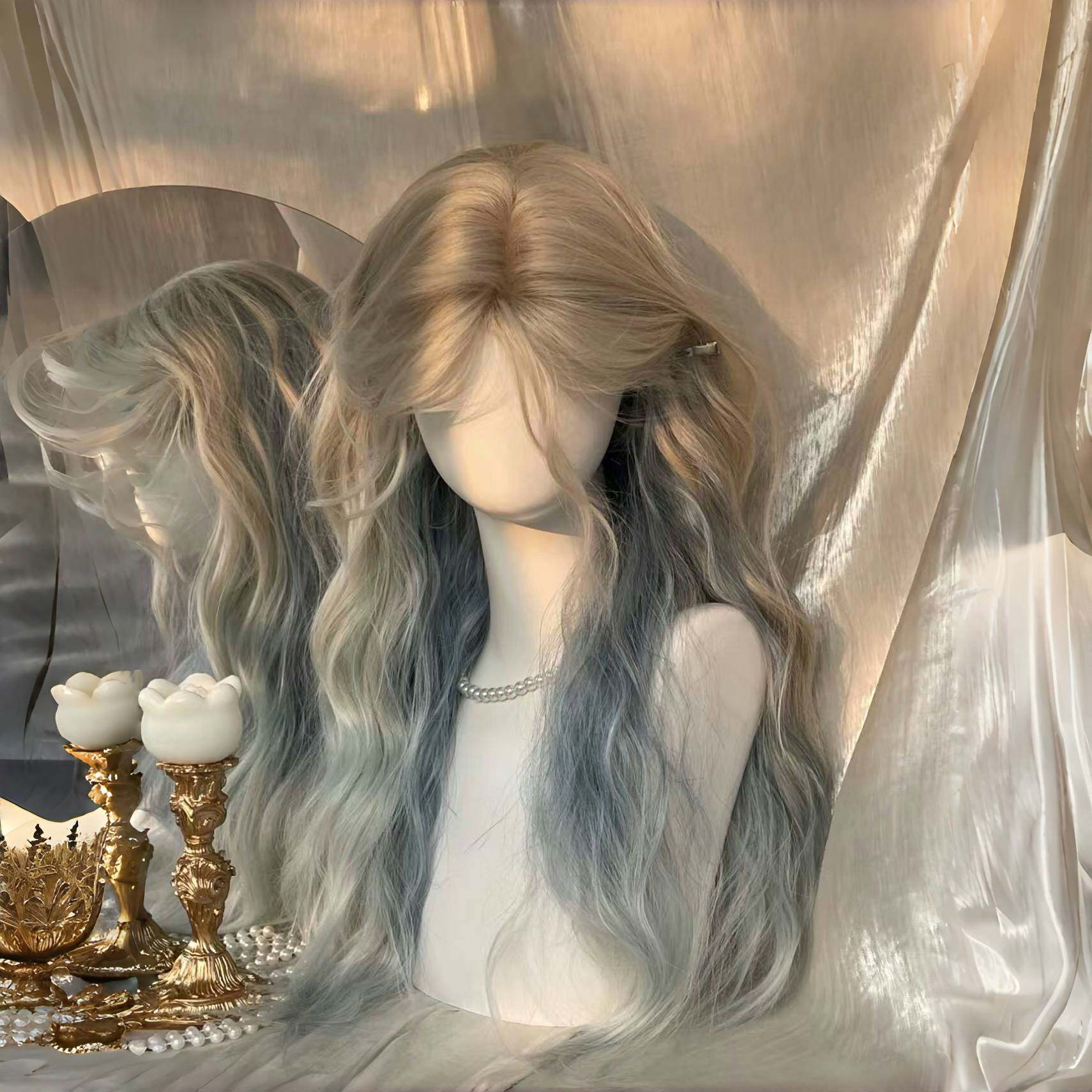 出口时尚女白金浅蓝渐变分层染刘海长卷假发Gradient-colored wig