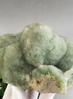 天然绿萤石原石摆件水晶原石矿物晶体奇石标本客厅博古架桌面摆件