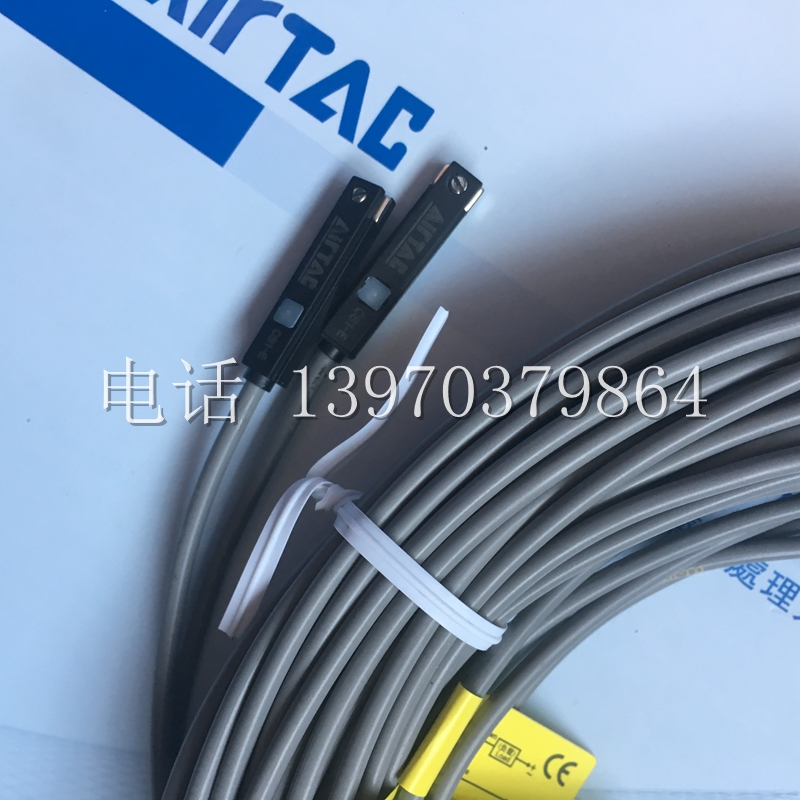 亚德客感应开关  CS1B1020 CS1B2020 CS1B3020 CS1B4020 CS1B5020